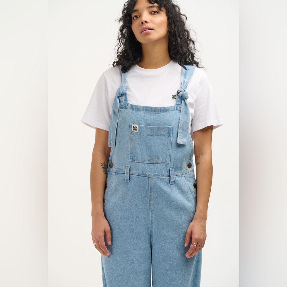 Lucy & Yak Light Blue Denim Tie-Strap Easton Dungarees (Overalls)